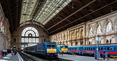 Modificări de orar pentru trenul București - Viena pe teritoriul Ungariei