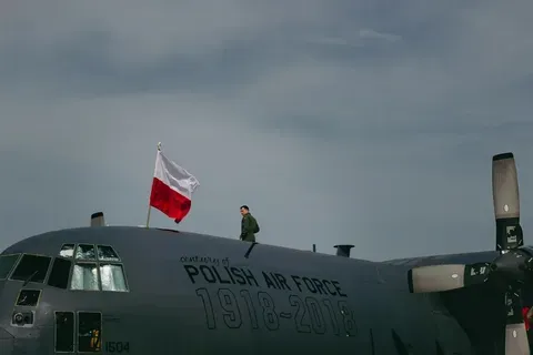 Un avion militar francez s-a prăbușit în timpul unui antrenament