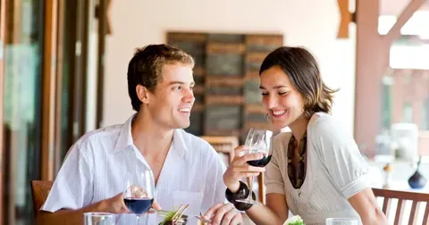 Gestionarea veniturilor disproporționate în relații: Provocări și soluții