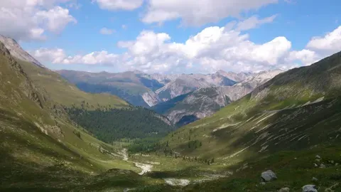 Trafic intens pe drumurile din România