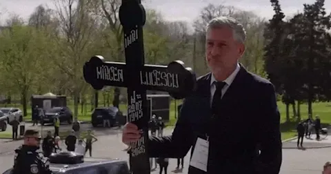 Ceremonia de înmormântare a lui Mircea Lucescu la Arena Națională