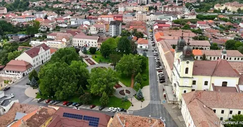 Orașe istorice din România scapă de traficul greu