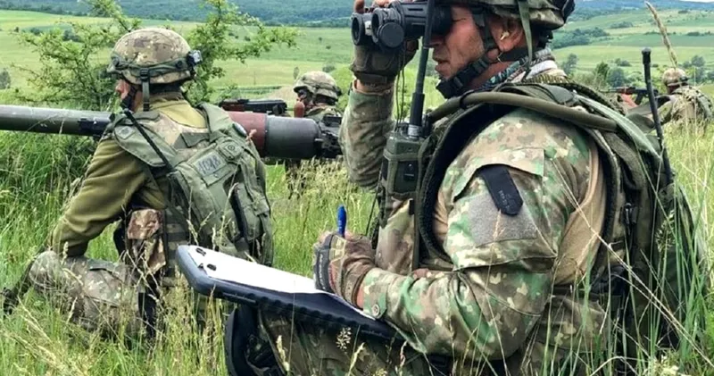 Dezbatere despre armata obligatorie în România