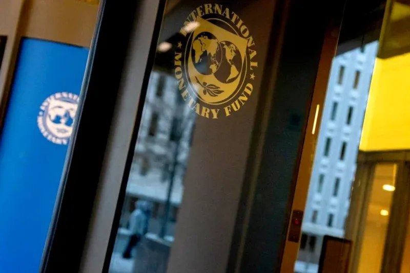 Revizuirea previziunilor economice globale