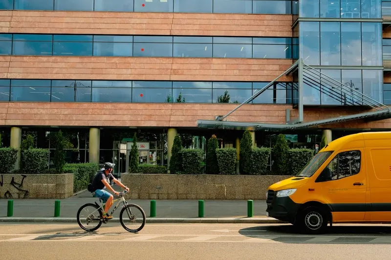 Restricții de trafic în București pentru funeraliile lui Mircea Lucescu