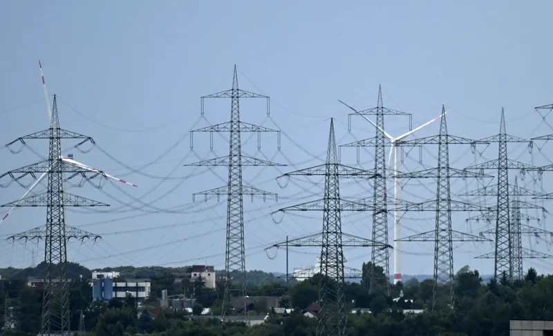 Întreținere planificată a rețelei electrice în București și Ilfov