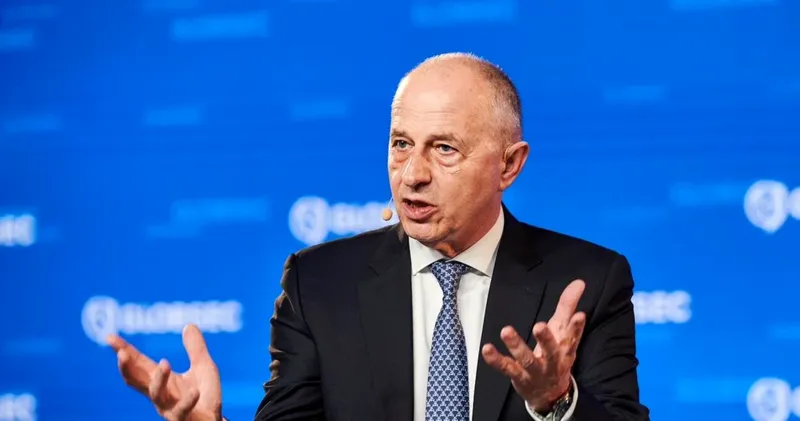 Geoană afirmă că Trump nu poate retrage SUA din NATO