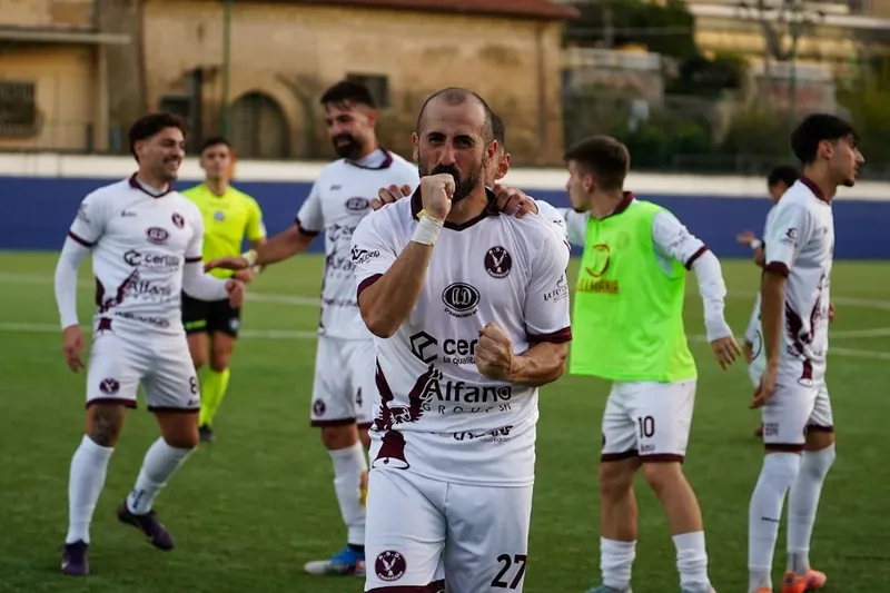 Prim-ministrul libanez îşi amână vizita în SUA