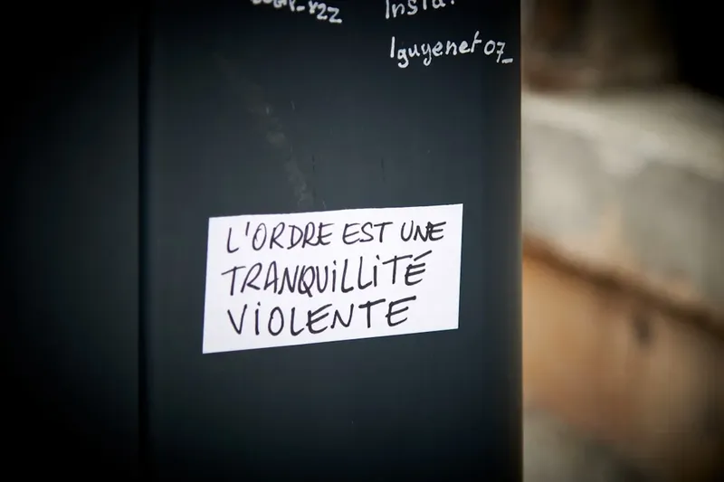 Îndepărtarea panourilor controversate despre nașterea cezariană