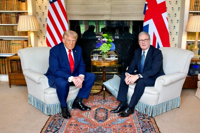 Premierul britanic Keir Starmer: Rămânerea în NATO este importantă pentru SUA