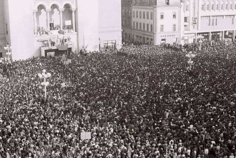 Societatea Timișoara îi solicită președintelui Nicușor Dan sprijin pentru premierul Ilie Bolojan în fața atacurilor PSD