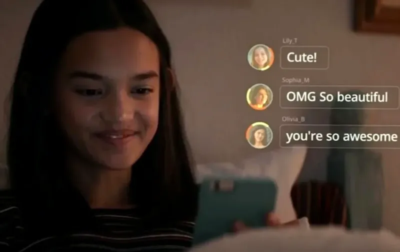 4 documentare despre dependența de telefon pentru adolescenți