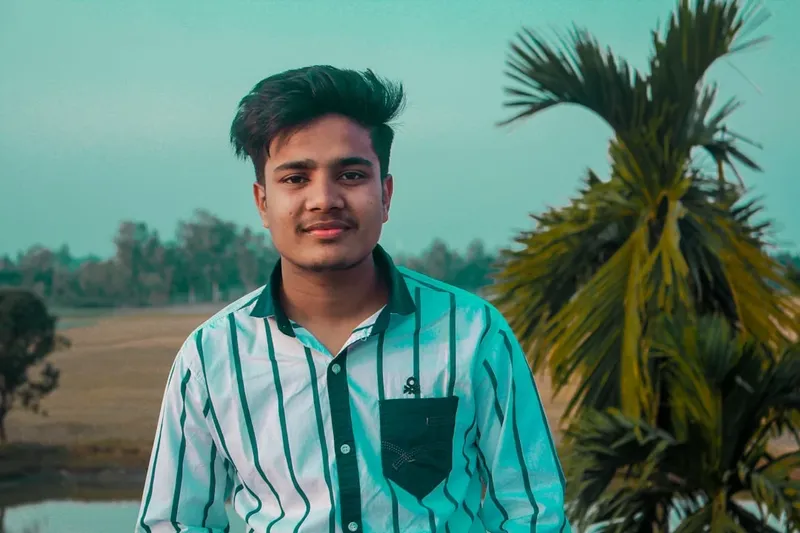 Ilie Bolojan îl felicită pe Péter Magyar după victoria sa în Ungaria