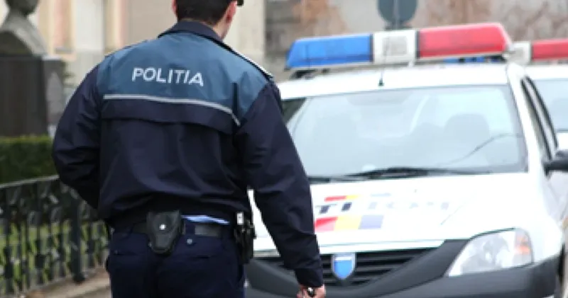 Conflict violent în Vrancea: Femeie acuzată de ultraj după atacarea unui polițist