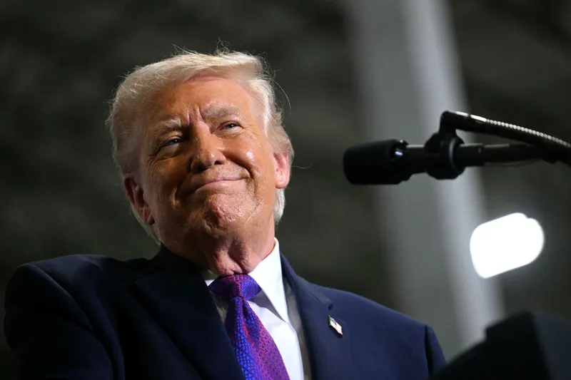 Trump propune un nou arc de triumf pentru Washington