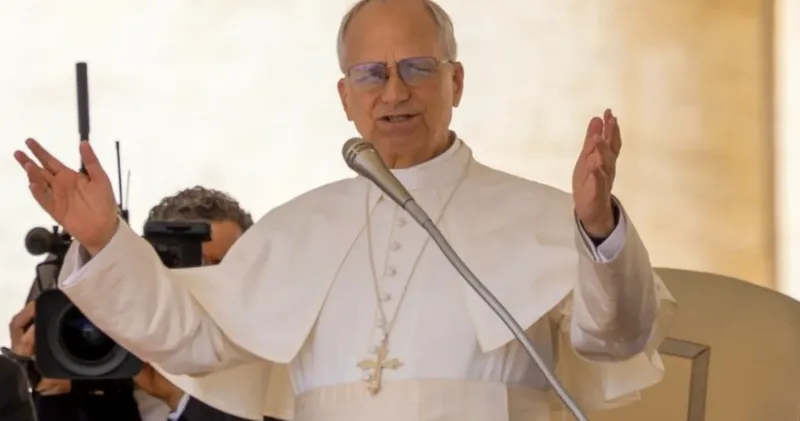 Papa condamnă războiul și apel către pace