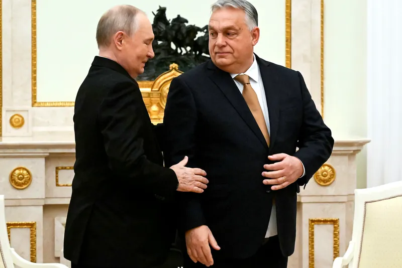 Ce face serviciul secret rusesc GRU la Budapesta?