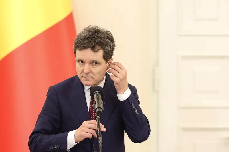 Nicușor Dan, mesaj pentru Peter Magyar după victoria alegerilor